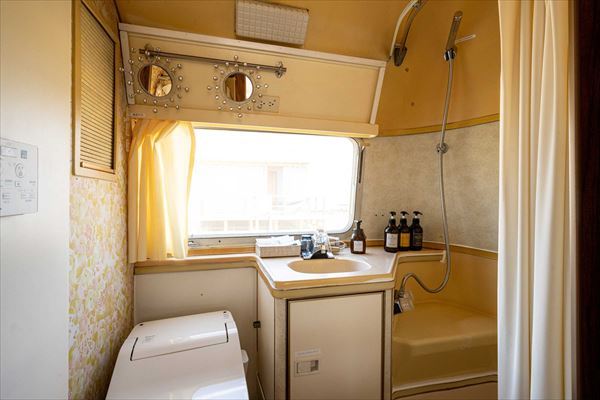 シャワー&トイレ