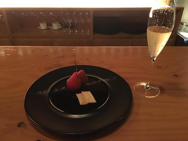 北海道　旭川　バーエベルネ　WBFクーポン　料理1